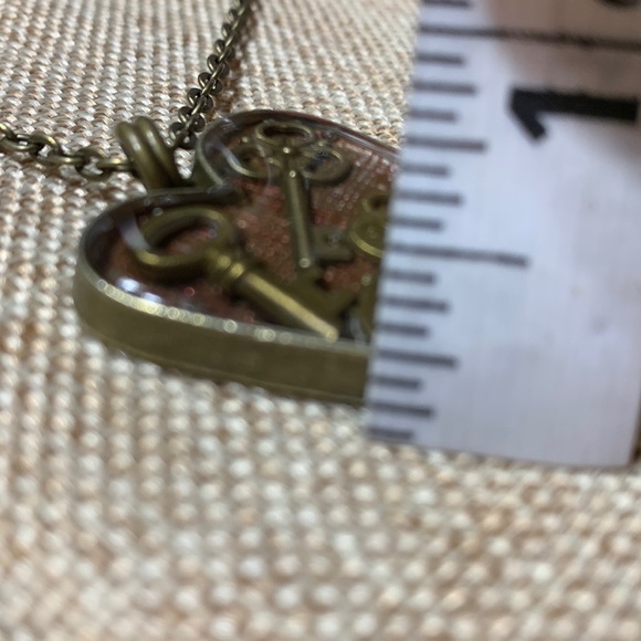 Key Heart Necklace Handmade - Picture 8 of 9